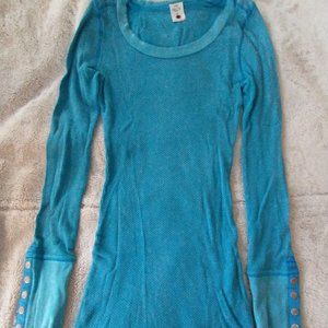 FP Free People VINTAGE Sky Blue NWOT Snap Cuff Long Sleeve Thermal Top ~ M
